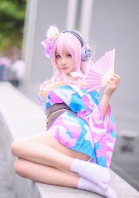 四大名助